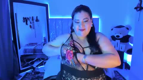 andreaakinky online show from September 2025 09:09:01 AM