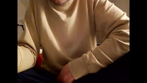 Snapshot of andreai1988 chatting on February 2026 07:42:02 AM andreai1988 online show from February 2026 07:42:02 AM