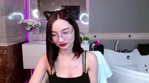andreajohnsons online show from April 2026 07:50:01 AM