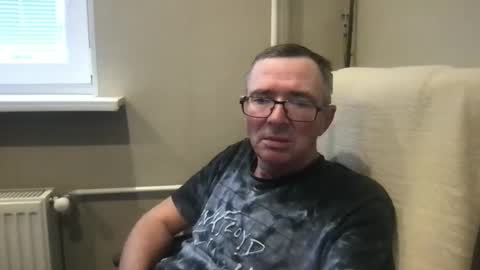 andreass60 online show from November 2025 12:06:02 PM