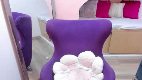 Snapshot of andrecastaneda chatting on November 2025 06:30:01 PM Andre Castaneda online show from November 2025 06:30:01 PM