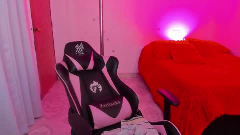 ig  online show from February 2025 06:32:01 AM