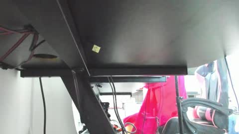 Snapshot of andrees_s chatting on November 2025 06:51:02 PM andrees_s online show from November 2025 06:51:02 PM