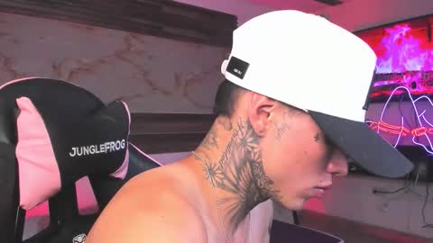 Snapshot of andrees_s chatting on January 2026 01:19:01 AM andrees_s online show from January 2026 01:19:01 AM