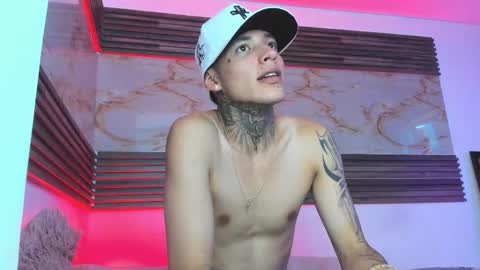 Snapshot of andrees_s chatting on January 2026 01:55:02 AM andrees_s online show from January 2026 01:55:02 AM