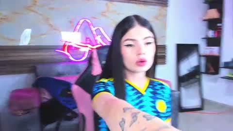 andrees_s online show from June 2026 02:50:01 AM