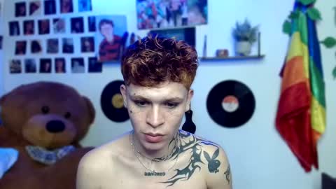 Snapshot of andreewwolffman chatting on March 2025 06:24:01 AM Andrew online show from March 2025 06:24:01 AM