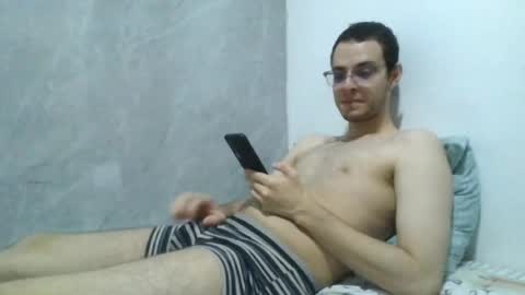 andres129494 online show from March 2026 01:17:02 AM