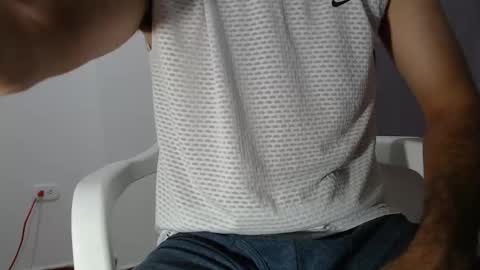 i am Andres online show from October 2025 02:11:02 AM