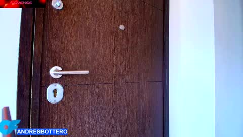 Snapshot of andres_bottero chatting on February 2026 08:49:02 PM Andrs botero online show from February 2026 08:49:02 PM