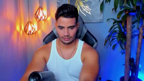 Andres online show from November 2025 02:25:01 AM