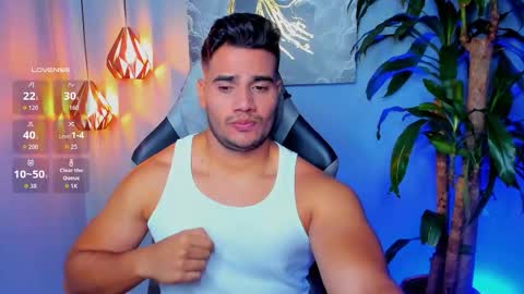 Andres online show from November 2025 08:35:02 PM