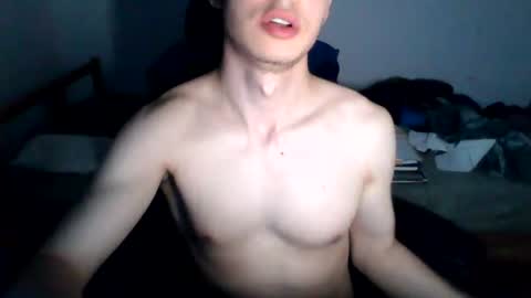 Snapshot of andresse_lat chatting on July 2026 12:02:02 AM andresse_lat online show from July 2026 12:02:02 AM