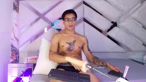 andrew_haalls online show from March 2026 10:34:02 PM