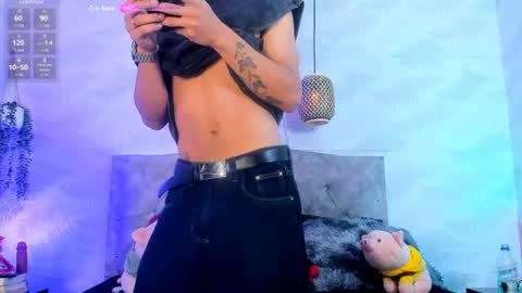 andrewayne_ online show from July 2026 01:13:01 PM