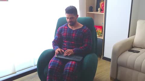 Snapshot of andrewfame chatting on January 2025 02:58:02 PM Andrew online show from January 2025 02:58:02 PM