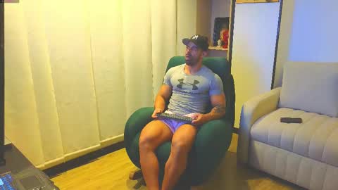 Snapshot of andrewfame chatting on February 2025 02:23:01 AM Andrew online show from February 2025 02:23:01 AM