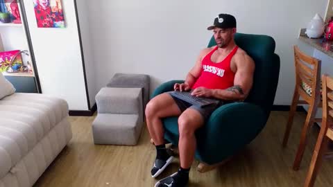 Snapshot of andrewfame chatting on September 2025 05:34:01 PM Andrew online show from September 2025 05:34:01 PM