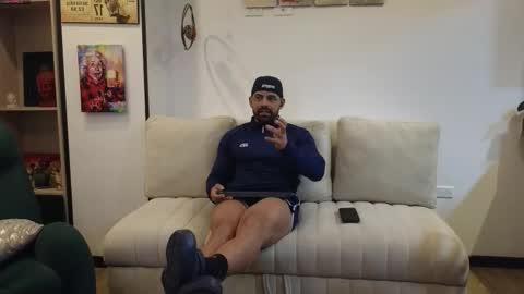 Snapshot of andrewfame chatting on October 2025 01:39:03 AM Andrew online show from October 2025 01:39:03 AM