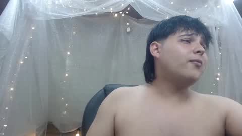 Snapshot of andrewsmile_ chatting on December 2024 03:55:01 PM ANDREW online show from December 2024 03:55:01 PM