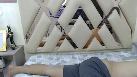 Snapshot of andrewsmile_ chatting on January 2025 06:40:02 PM ANDREW online show from January 2025 06:40:02 PM