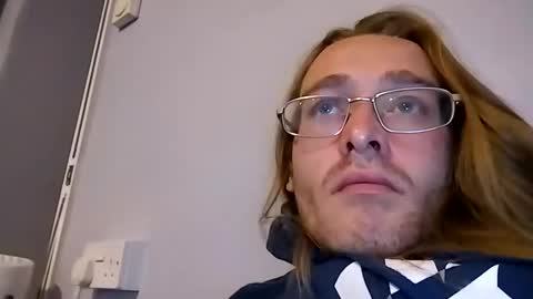 andrewwhitby online show from September 2025 03:12:01 AM