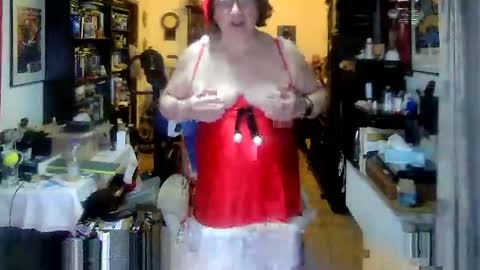 androgynia online show from December 2025 05:46:01 AM