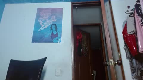 Snapshot of andromedashine chatting on December 2024 02:31:02 AM vero paez online show from December 2024 02:31:02 AM