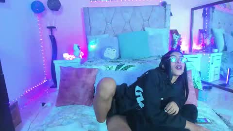 Snapshot of andromedashine chatting on September 2025 01:10:01 AM vero paez online show from September 2025 01:10:01 AM