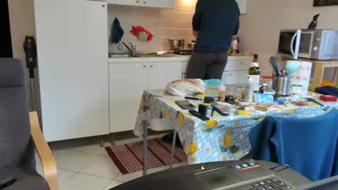 androx77 online show from April 2026 04:59:01 PM