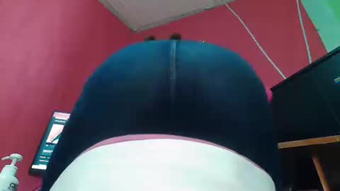 Snapshot of andrykasandry chatting on October 2025 01:22:01 AM andrykasandry online show from October 2025 01:22:01 AM