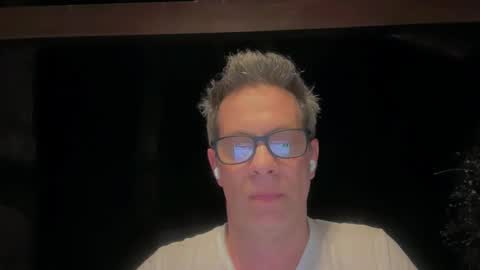 Snapshot of andy0pandi chatting on January 2025 07:14:02 AM Andrew online show from January 2025 07:14:02 AM