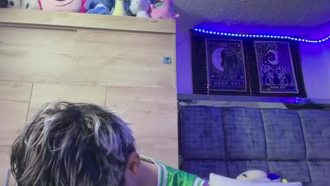 Andy online show from December 2024 12:14:02 PM