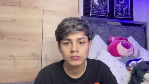 Andy online show from February 2025 08:03:01 PM