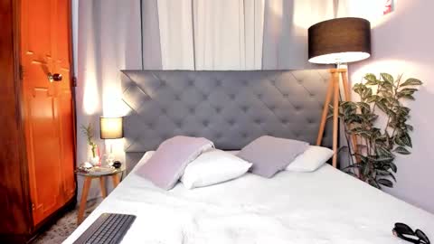 Andy online show from March 2026 02:39:02 PM