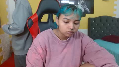 andy_dan1 online show from February 2026 07:34:01 PM