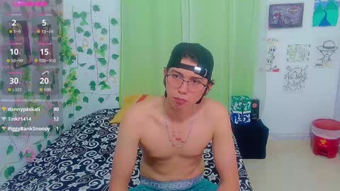 Snapshot of andy_gray01 chatting on January 2025 06:31:01 PM Andy Gray online show from January 2025 06:31:01 PM