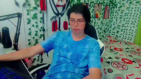 Andy Gray online show from April 2026 06:10:01 PM