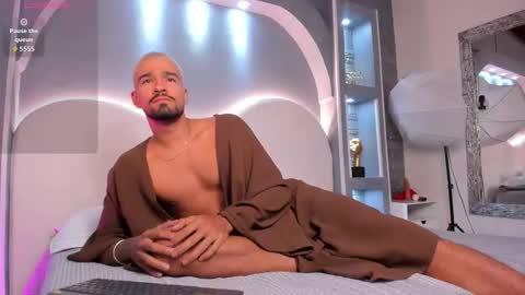 Snapshot of andy_legrand chatting on March 2026 12:20:01 PM andy_legrand online show from March 2026 12:20:01 PM