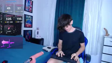 Snapshot of andyboy_19 chatting on December 2025 10:29:02 PM andy online show from December 2025 10:29:02 PM