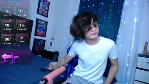 Snapshot of andyboy_19 chatting on February 2026 11:21:02 PM andy online show from February 2026 11:21:02 PM