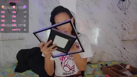 andy online show from April 2026 07:03:01 PM