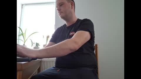 ShortyfromS online show from February 2025 09:24:01 AM