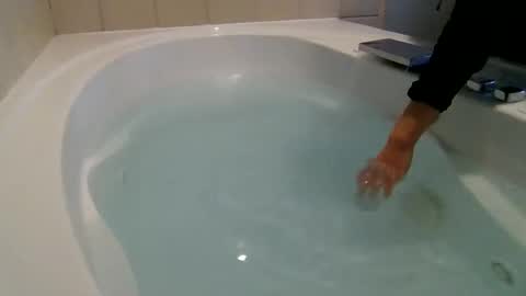 andywan94 online show from December 2024 11:06:02 AM