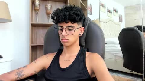 andyxibrat online show from March 2026 07:53:02 PM