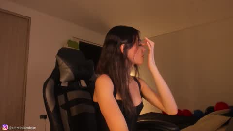      online show from November 2025 05:32:02 AM