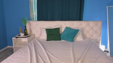 Snapshot of anellyball_ chatting on June 2026 01:03:01 AM Anelly online show from June 2026 01:03:01 AM