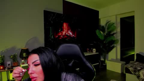 Snapshot of anemariejolie chatting on February 2026 06:59:02 PM Anne online show from February 2026 06:59:02 PM