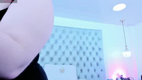 anette_cooper online show from June 2026 03:09:02 AM