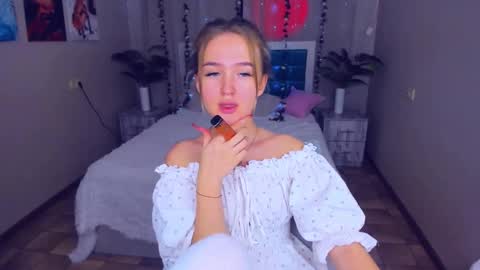 Anfisa online show from February 2025 06:21:01 PM
